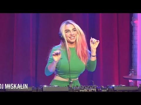 LiveSpin presents Levels Up with DJ Dove & Angelala special guest DJ Miskalin   Jan 19th, 2021