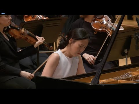 Mendelssohn - Piano Concerto No. 1 | Yeol Eum Son
