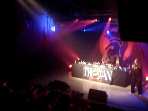 Trojan Sound System ft Ricky Ranking @ Paris (April 2010)