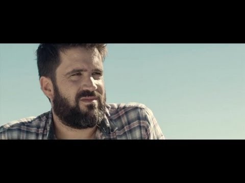 La Maison Tellier - Sur un Volcan (clip officiel)