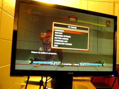 SF4 AE 2012: Hitting the old unblockable against Makoto and the Shotos