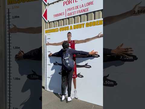 A votre avis, qui a la plus grande envergure de l’équipe ? 🤔#basketball #nba #rudygobert