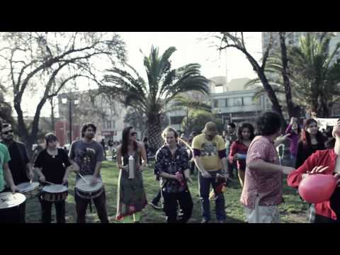 La Vitrola.cl: La Molestar Orquesta + Avalancha  - El derecho de vivir en paz. #MemoriaChilena VJ