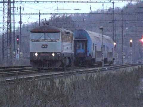 749.107 na čele sv.,9057 + 749.006 na čele 9055, sv.pk. - sestřih - 17.3.2013.