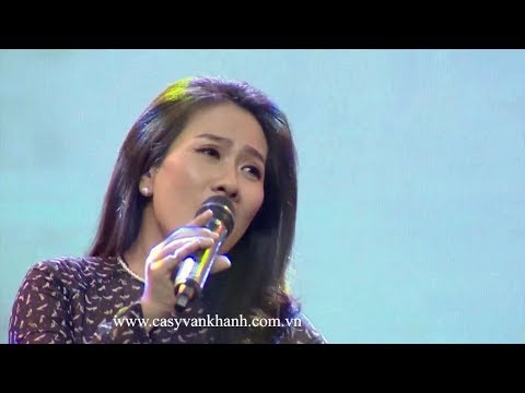 Thể hiện bởi Vân Khánh