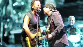 Bruce Springsteen & The E Street Band "Badlands" Live @ Citizens Bank Park