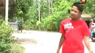 Download lagu BERGEK & LANGKAWI - CURU PLIEK mp3