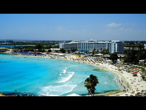Κύπρος: Μαζικές ακυρώσεις κρατήσεων τουριστών από Ρωσία και Ουκρανία