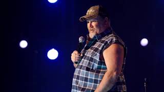 Larry Isn&#39;t Interested in Experimental Recipes - Larry the Cable Guy: Remain Seated
