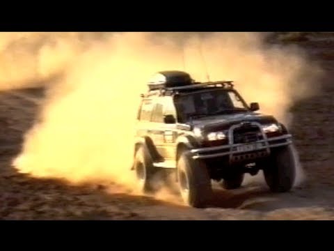 Toyota Monster LandCruiser HJ80 in Action on 44"!