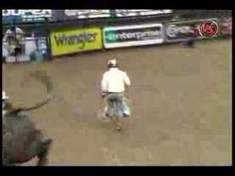 Pistol Robinson Vs. Little Mr. T