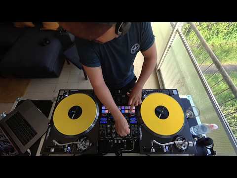 SUPERMIKE - LIVE from quarantine Coronavirus (April 2020)