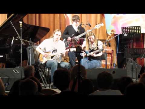 Polina Sedova Trio - Grooveyard (Carl Perkins)