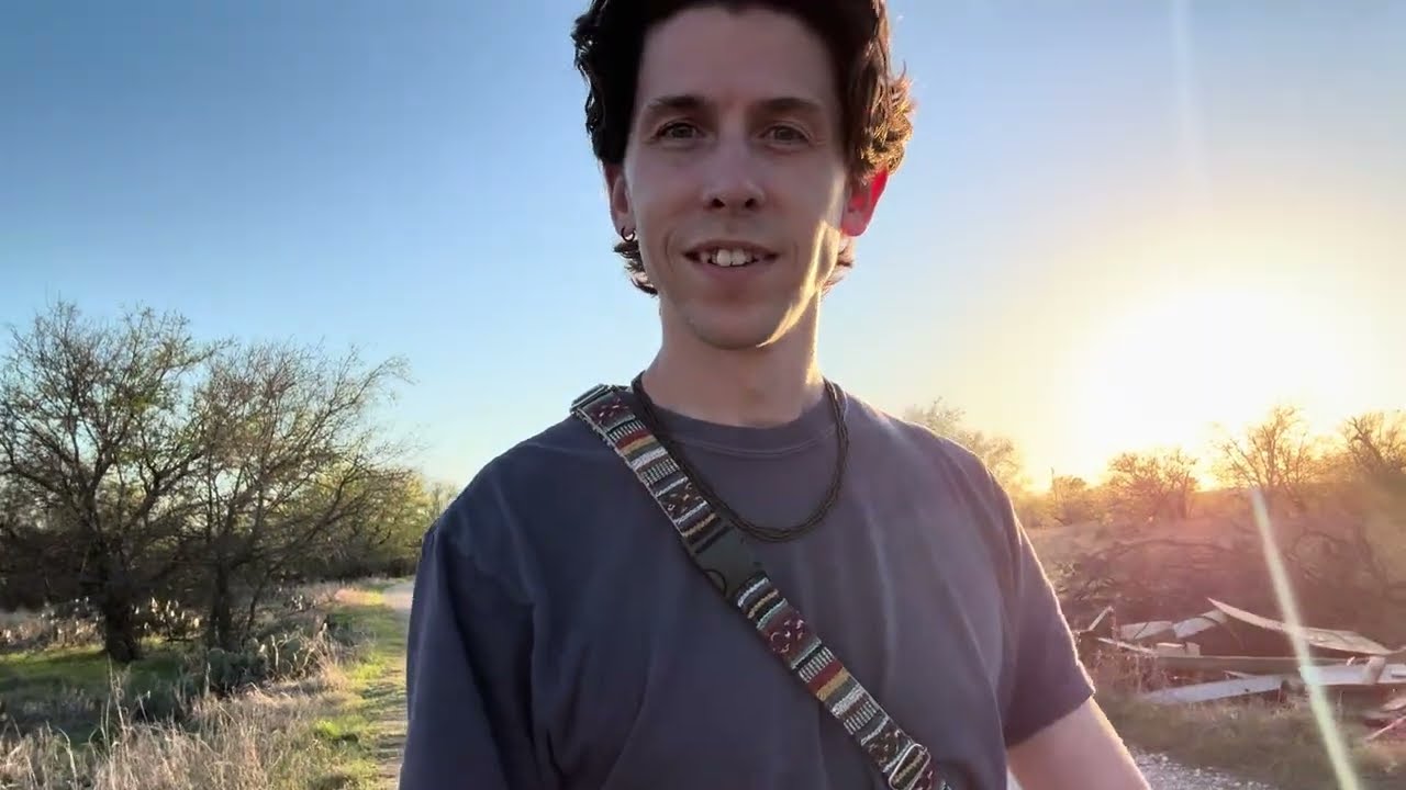 Vlog 1: We're Starting a Vlog — Leaving Texas & Heading East