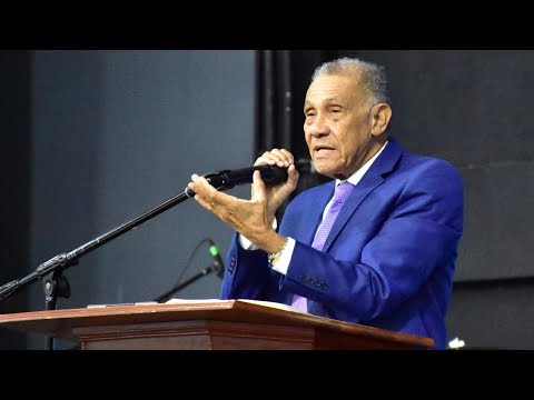 DESAFIANDO la Razon (Daniel 1:8) | Predicas Cristianas 2021 | Pastor Ezequiel Molina Rosario