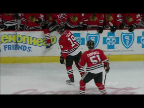 Mitchell Levels Toews - Canucks at Blackhawks - 10.21.09 - HD