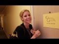Julie Bowen Takes You Backstage At The Golden Globes