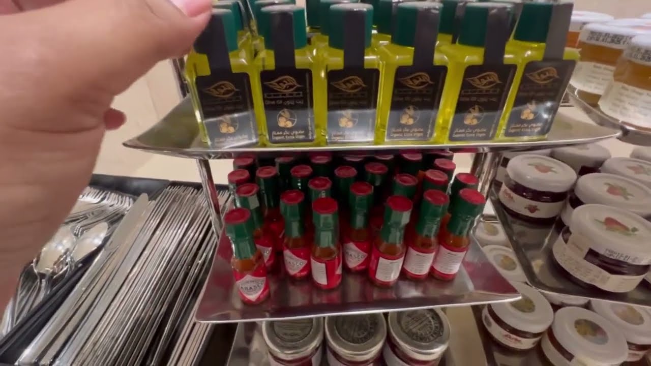 NaSmiles Lounge (Domestic)