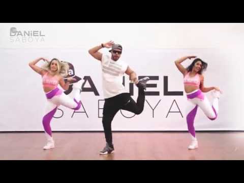 Predileta   Dennis DJ ft Neblina Cia Daniel Saboya Coreografia