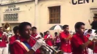 preview picture of video 'DE LA SALLE BANDA MUSICAL LATINA (FIESTAS JULIAS 2011)'