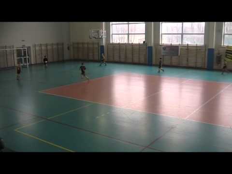 UKS MŁODZIK 18  RADOM  -  UKS  ŻAGLE WARSZAWA