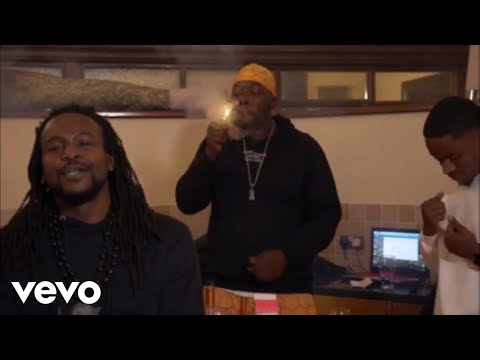 Bi0ch3mic, AfreecanRAGE - Backwoods