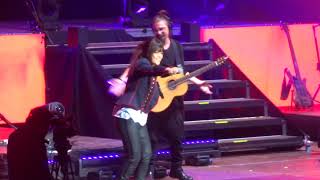 Vanesa Martín - Madrid (06/12/2017) - Sintiéndonos/Ropa Desordenada/Aún No Te Has Ido