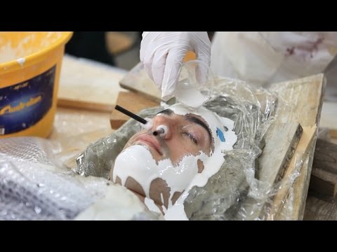 Come liberarsi da macchie scure su pelle di gambe Vitex le risposte di pacco di faccia di decolorazione