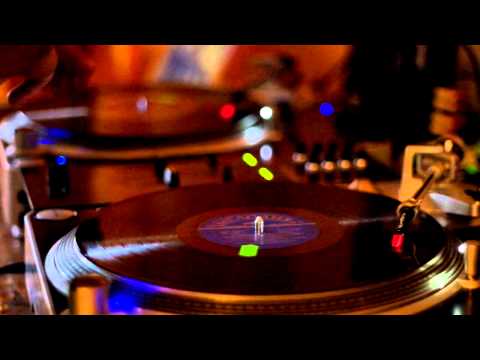 FRESH SOVIET JAZZ BREAK-DIGGIN DJ STEADY ROCK