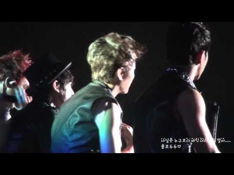 110814 UNITED CUBE CONCERT - 비가 오는 날엔