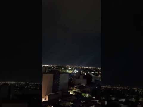 Ahora!! San Miguel de Tucumán fuerte actividad eléctrica 11:23 pm 15/1/26 #tormenta 