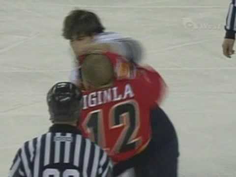 Ryan Kesler vs Jarome Iginla