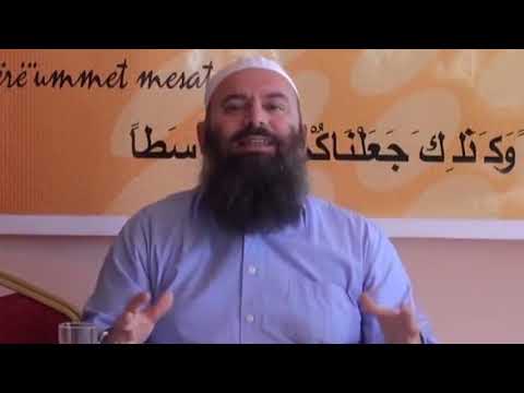 A dalin ata nga Feja? - Përgjigje e fortë nga Hoxhë Bekir Halimi një djalit të ri