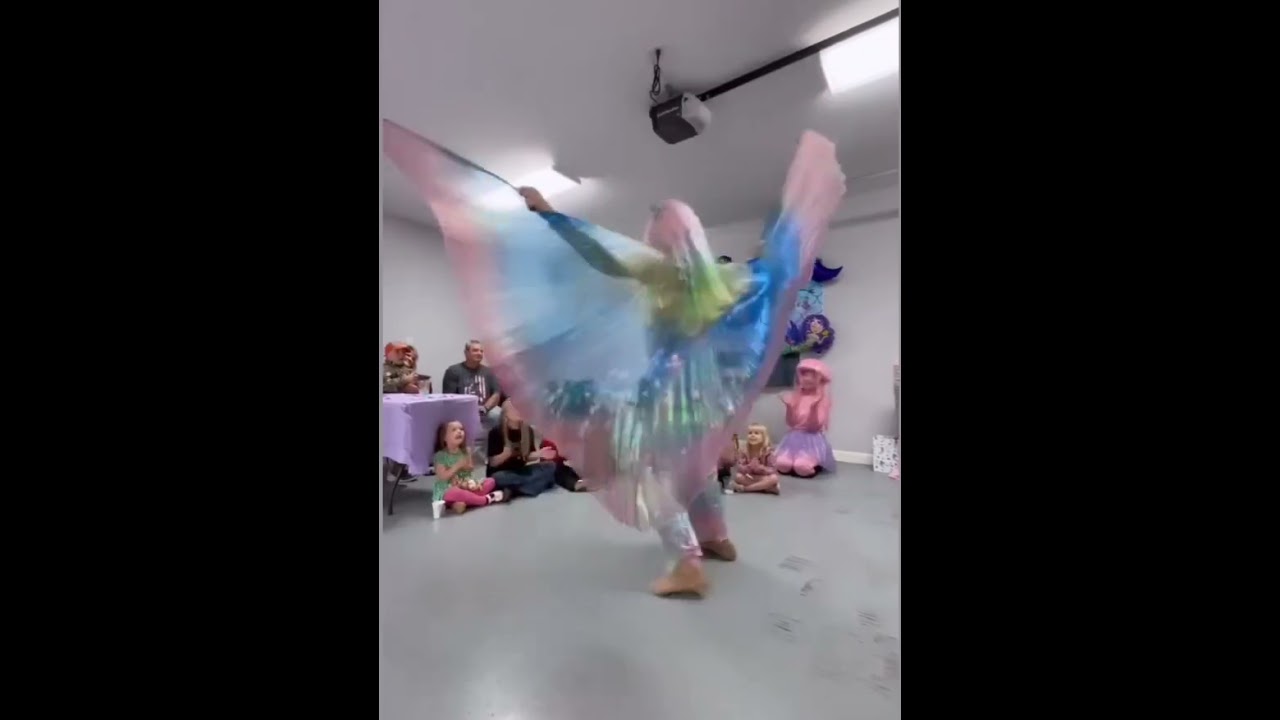 Promotional video thumbnail 2 for Mermaid Whimzy - Charleston Children's Party Entertainment