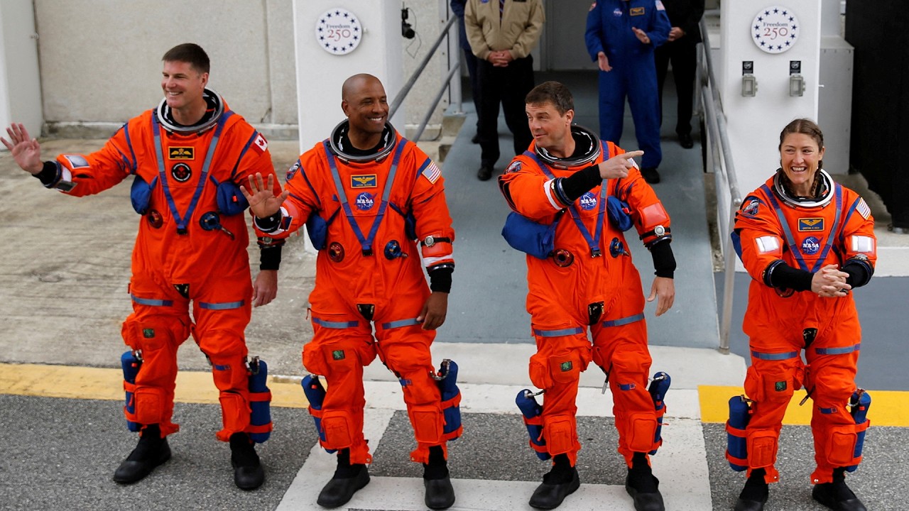 Die Artemis II Crew steigt ein: Hier kommen die Astronauten!