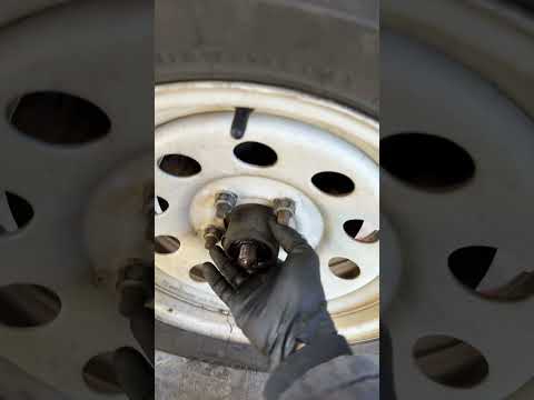 How to properly repack a trailer wheel bearing, comment if you want a full tutorial video #mechanic