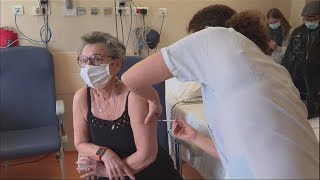 Covid-19 vaccine: How to explain French mistrust? video