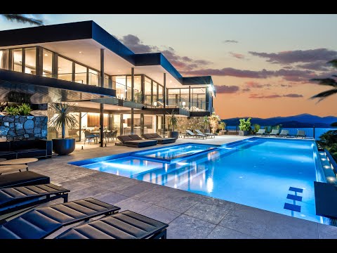 "Glass House" - 30 Melaleuca Drive, Hamilton Island