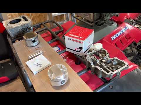 Honda Foreman 350d Top End Rebuild  🔧🏁  ~ QUICK TIPS, TIMING, & TORQUE SPECS!