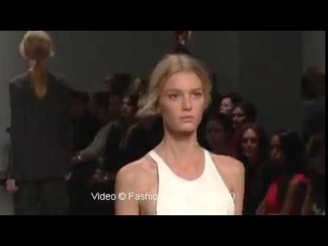 Calvin Klein - NY Fashion Week SS 2011 Runway Show