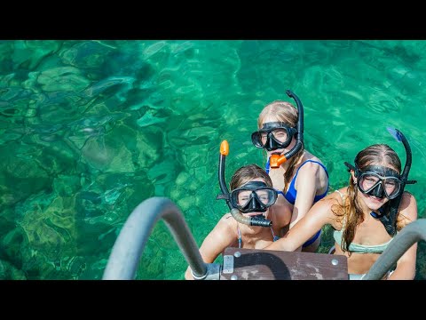 All-inclusive EF Beach & Adventure Camp (ages 14+) 🤿 Build skills in the sun