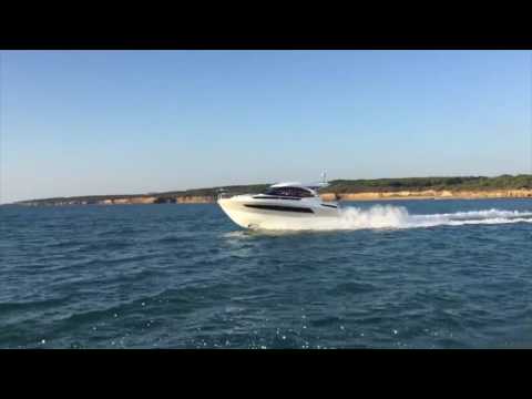 Leader 33 quick test Morgan Marine