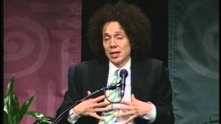 Malcolm Gladwell & Thomas Friedman on the causes and legacy of the Iraq War