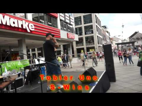S-Wins feat Tobler Uno -Allaround the World- Streetgig @ SB Bahnhofstr.