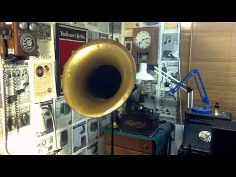 SCOTT JOPLIN PLAYING " MAPLE LEAF RAG "