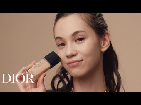 Dior Forever與Dazed獨家合作--與水原希子合作為Dior化妝 (Dior Forever Exclusive Collab with Dazed – Makeup Application with Kiko Mizhuara for Dior)