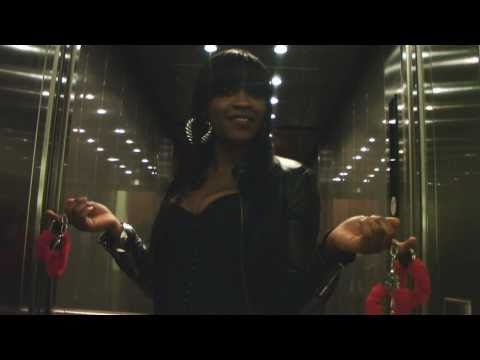 Lempa ft. RitchyE - FreakyShit