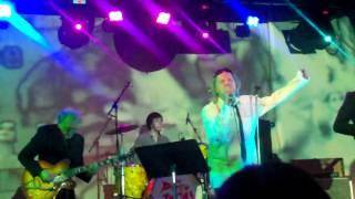 April 6, 2012: Pretty Things @ Le Beat Bespoke 8 (It'll Never Be Me)