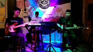 Download lagu Ungu Syukur Alhamdulillah Live Concert Cover By Vertical Band mp3