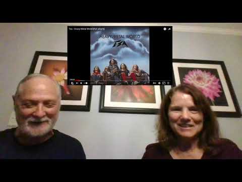 TSA!  Bushy's Mom and Dad REACT! Kocica